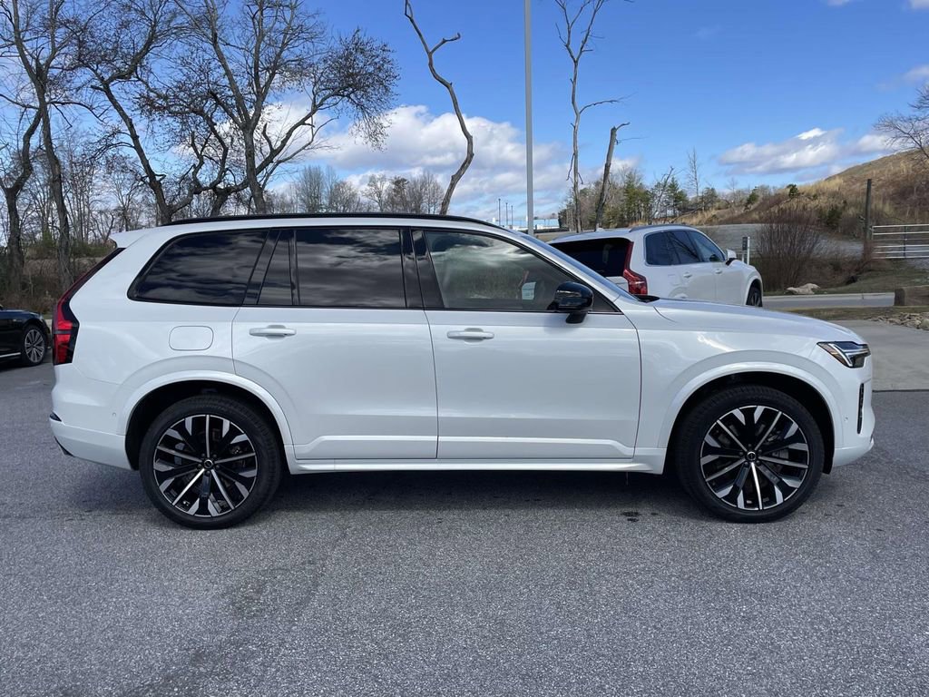 New 2026 Volvo XC90 T8 Ultra w/ Protection Package Premier image 30