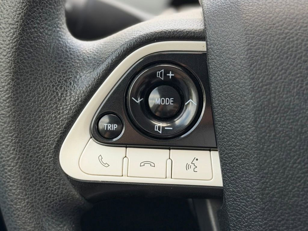 Used 2016 Toyota Prius Two FWD image 8