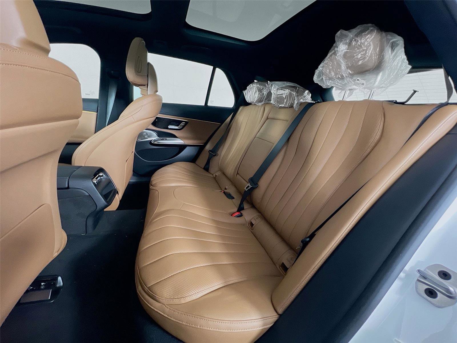 Used 2025 Mercedes-Benz E 450 4MATIC All-Terrain Wagon image 22