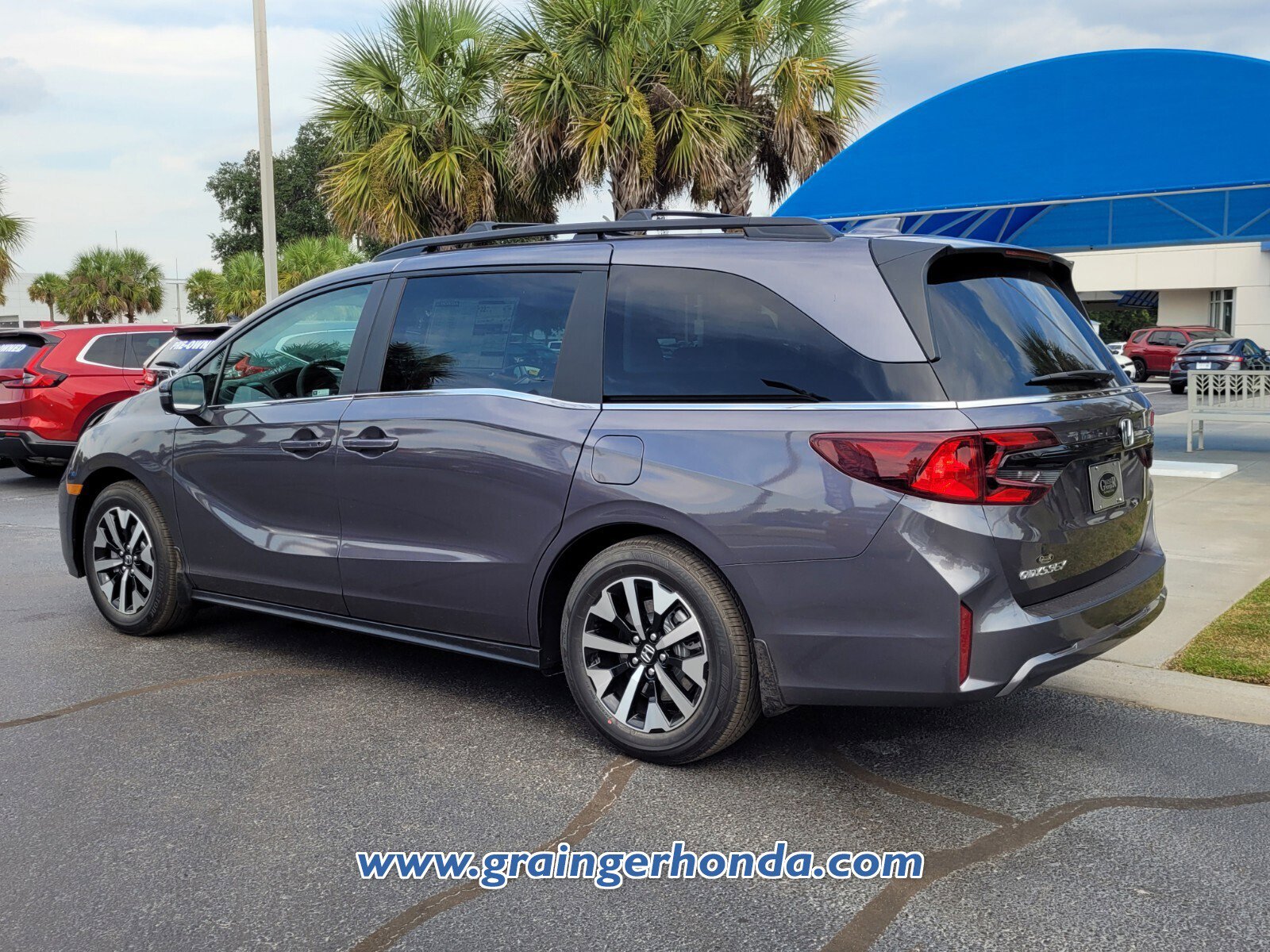 New 2026 Honda Odyssey EX-L image 3