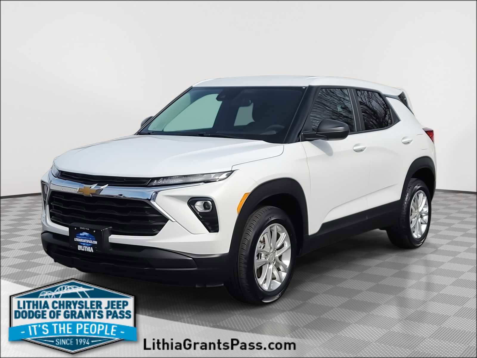 Used 2025 Chevrolet TrailBlazer LS w/ LS Convenience Package image 1