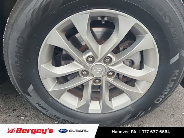 Used 2019 Hyundai Santa Fe SE image 22