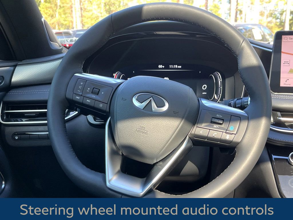 Certified 2025 INFINITI QX60 Luxe w/ Black Edition image 11