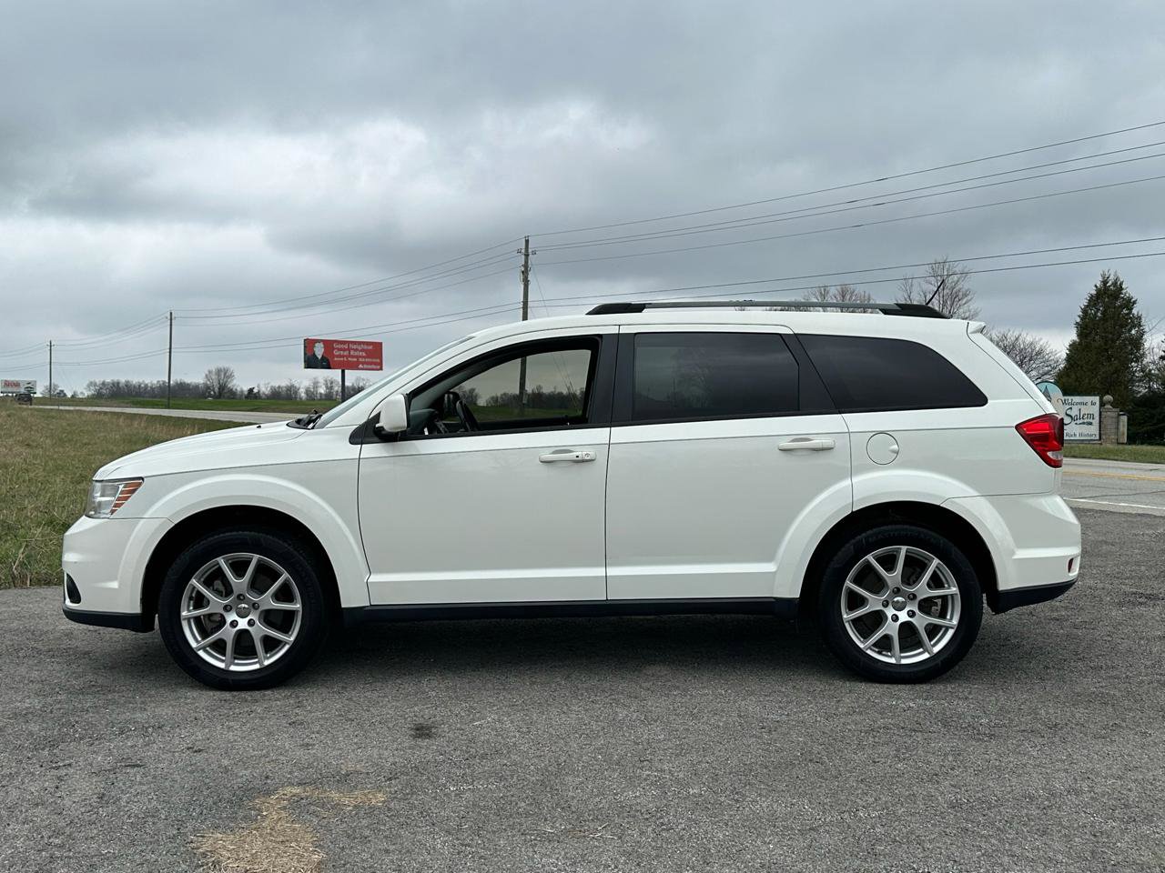 Used 2017 Dodge Journey SXT w/ Premium Group image 4