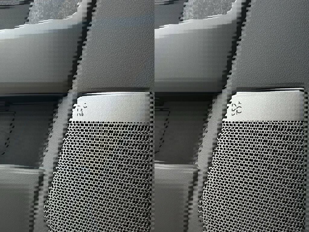 New 2025 Ford F150 Lightning Flash image 65