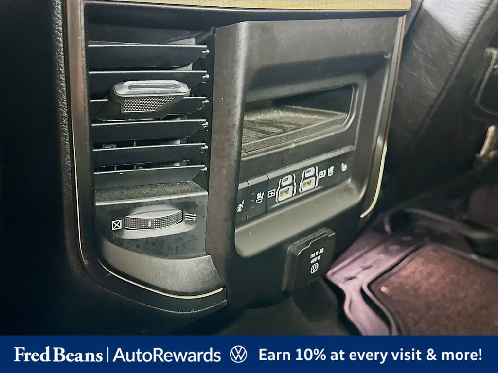 Used 2024 RAM 1500 Limited AWD/4WD image 32