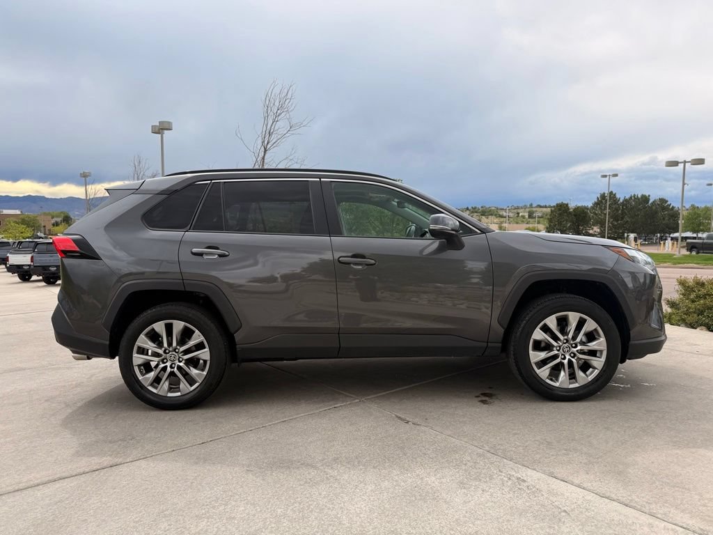 Used 2023 Toyota RAV4 XLE Premium AWD/4WD image 9