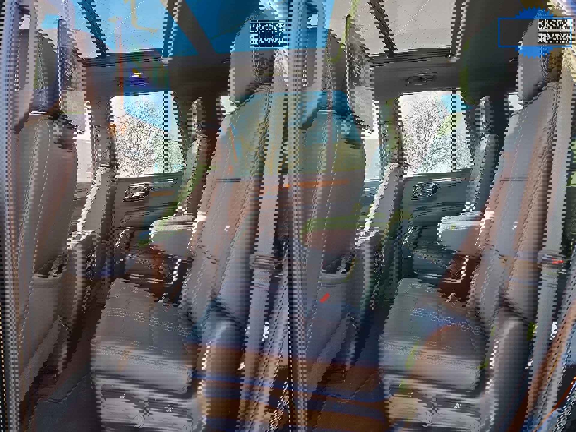 Used 2025 Chevrolet Tahoe High Country image 13