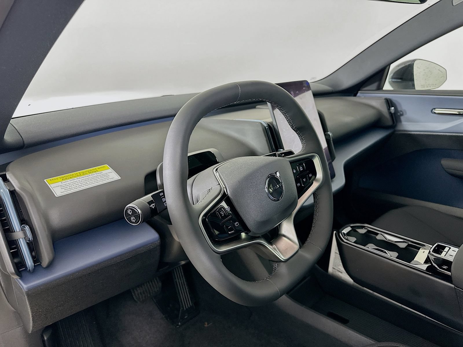 New 2026 Volvo EX30 Plus w/ Protection Package Premier AWD/4WD image 30