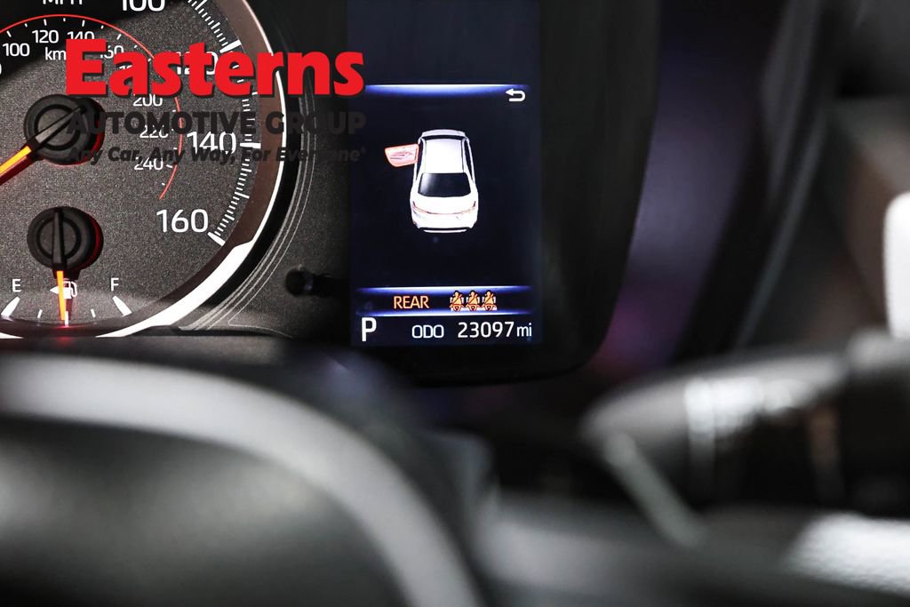 Used 2021 Toyota Corolla SE FWD image 36