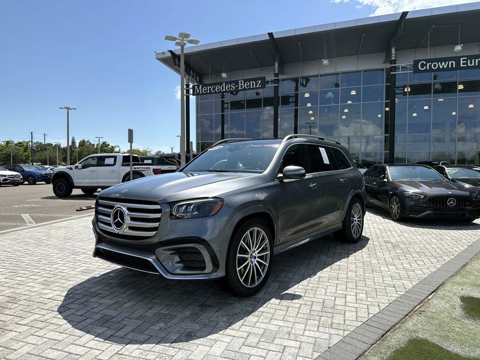 Certified 2025 Mercedes-Benz GLS 450 4MATIC image 2