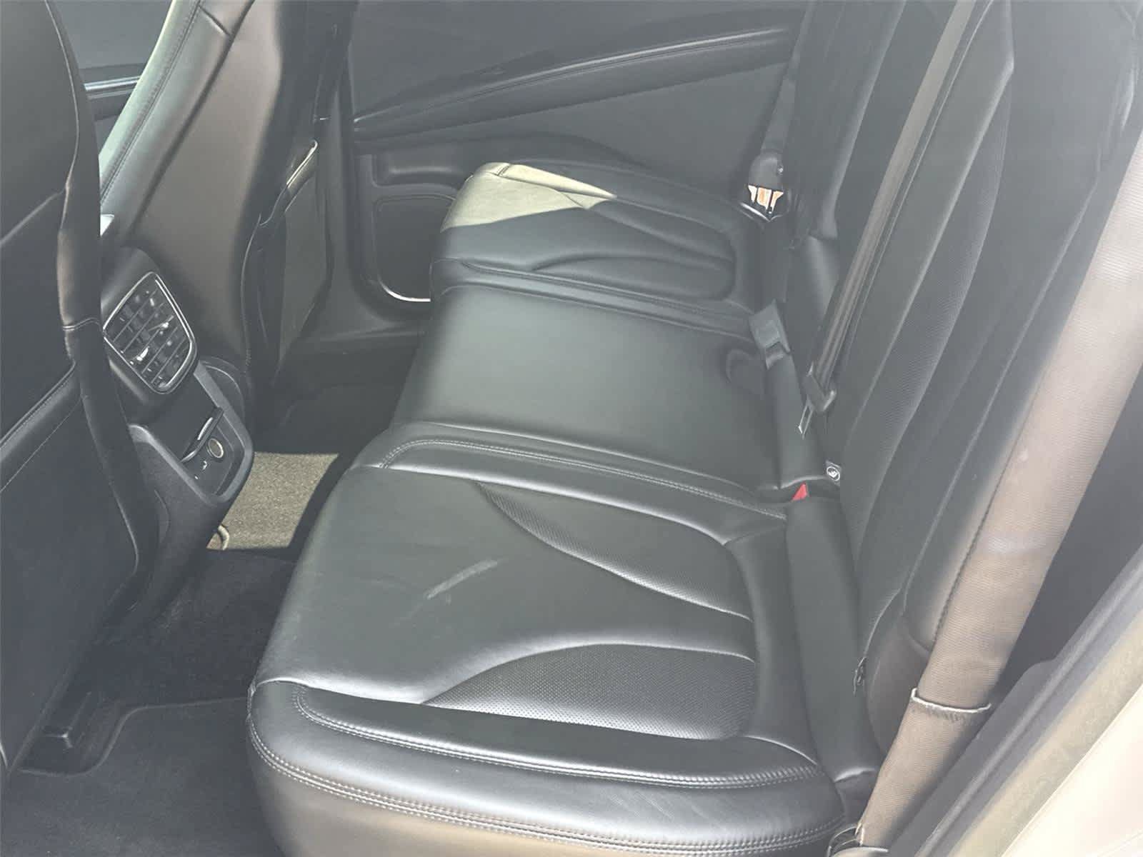 Used 2016 Lincoln MKX Select w/ Select Plus Package FWD image 15