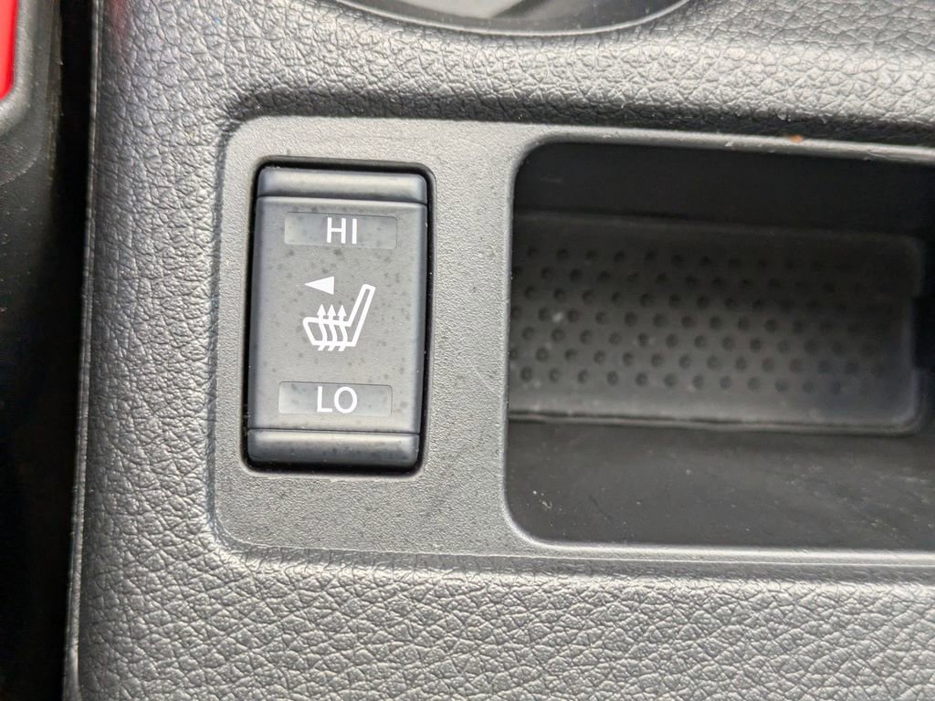 Used 2021 Nissan Rogue Sport SL image 24