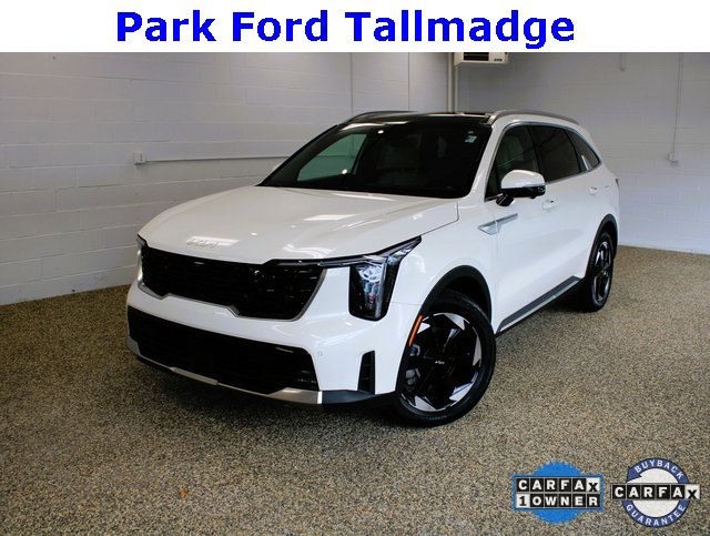 Used 2025 Kia Sorento SX Prestige image 10