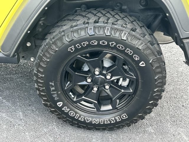 Used 2023 Jeep Wrangler Unlimited w/ Sun & Screen Package AWD/4WD image 14