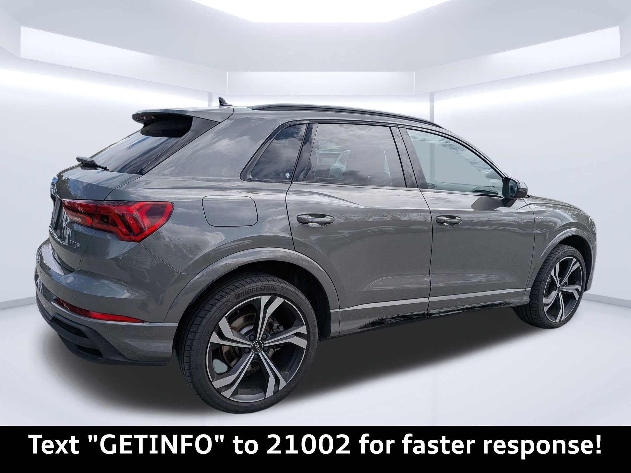 Certified 2024 Audi Q3 2.0T Premium Plus w/ Premium Plus Package image 3