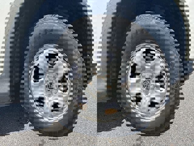 Used 2016 Honda CR-V LX image 25