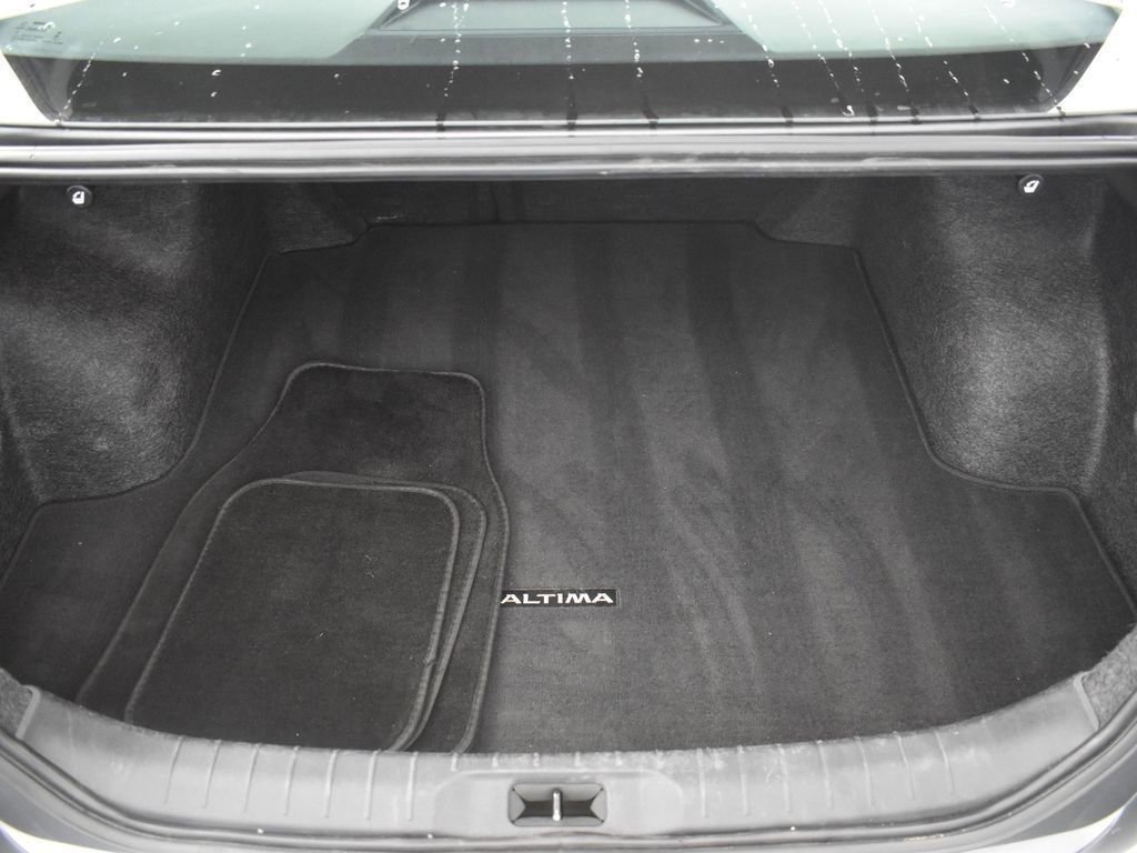 Used 2024 Nissan Altima 2.5 S image 33
