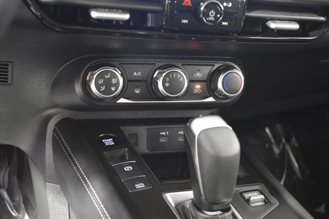Certified 2025 Nissan Kicks SV AWD/4WD image 16