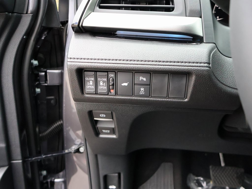 New 2026 Honda Odyssey Touring image 33