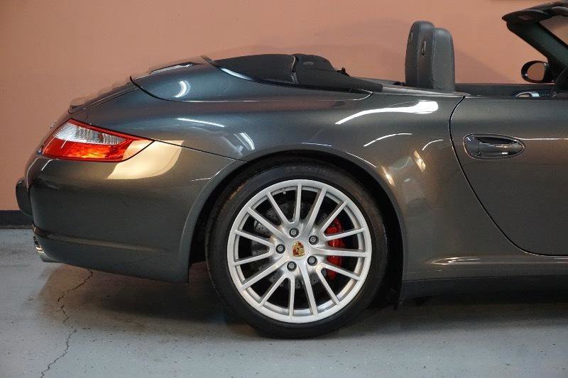 Used 2007 Porsche 911 Cabriolet image 18