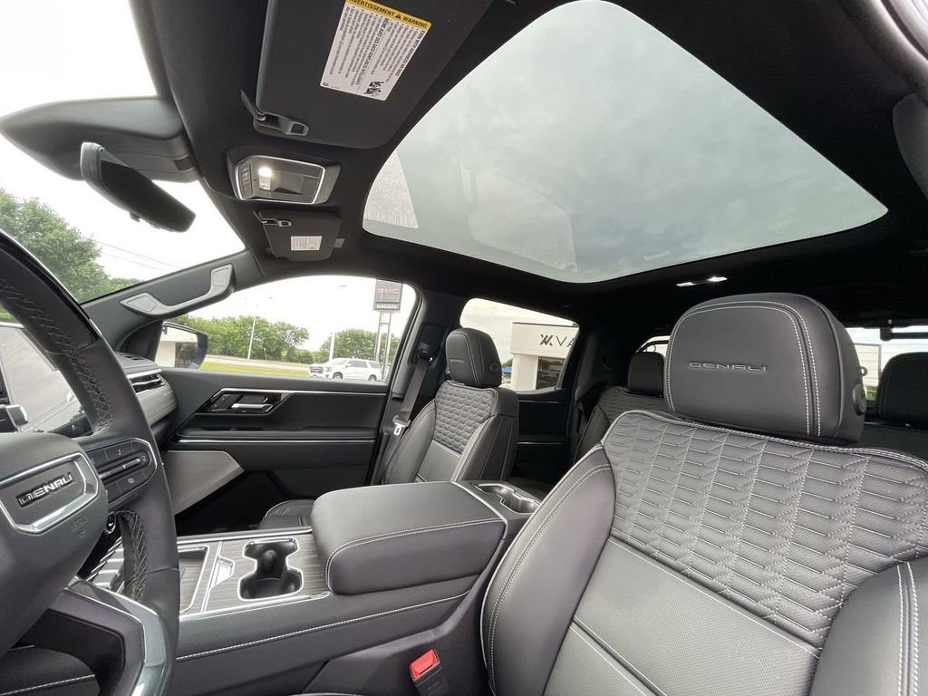 New 2025 GMC Sierra EV Denali image 12