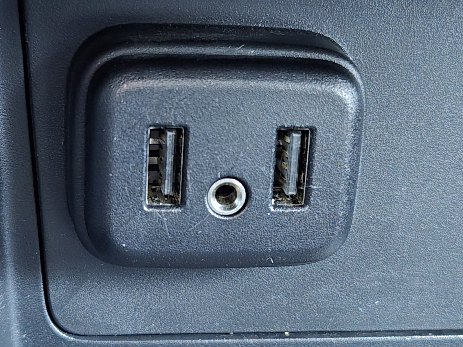 Certified 2022 GMC Canyon Elevation Standard w/ Convenience Package image 22