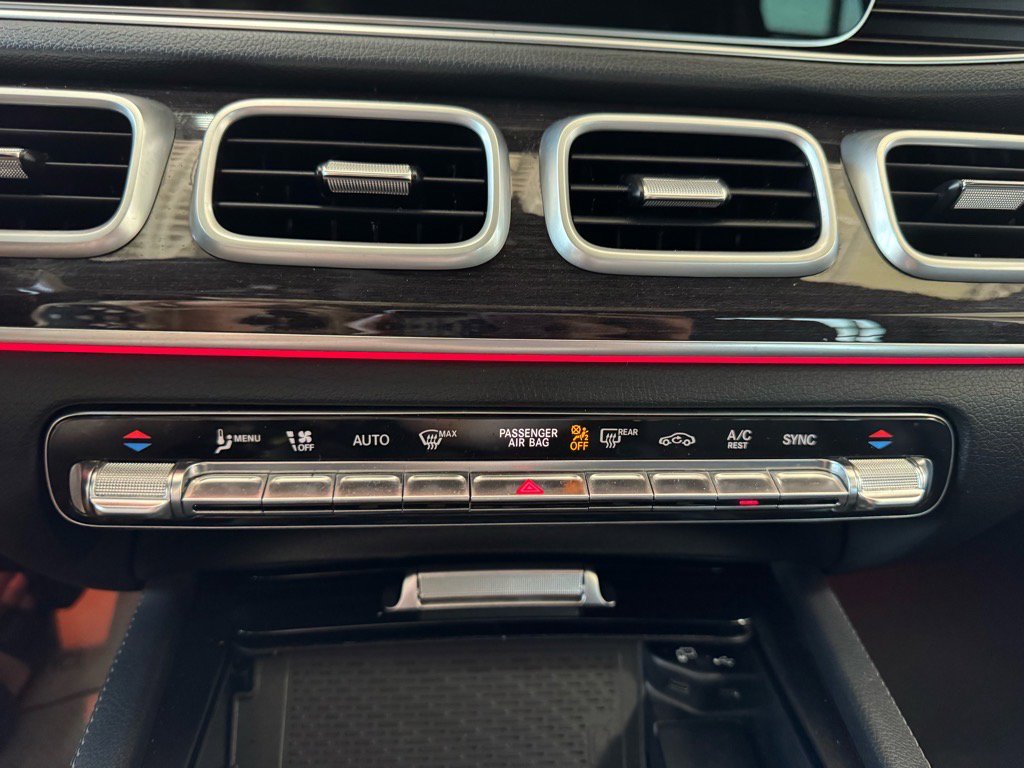 Used 2021 Mercedes-Benz GLE 350 4MATIC image 25