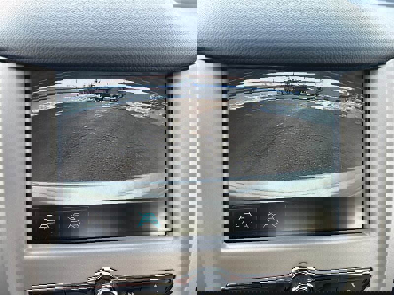 Used 2018 Chevrolet Cruze LS image 15