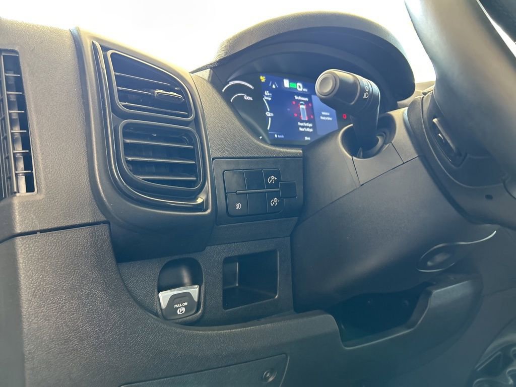 Used 2024 RAM ProMaster 3500 w/ Delivery Van Package image 37