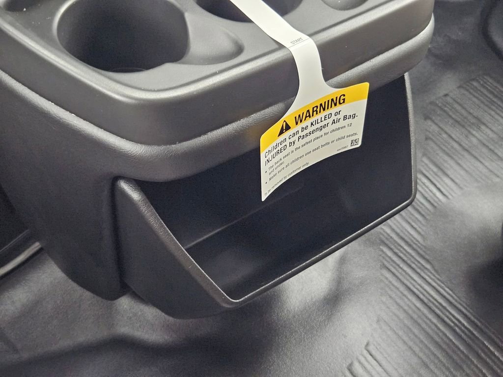 New 2025 Chevrolet Express 2500 Extended image 25