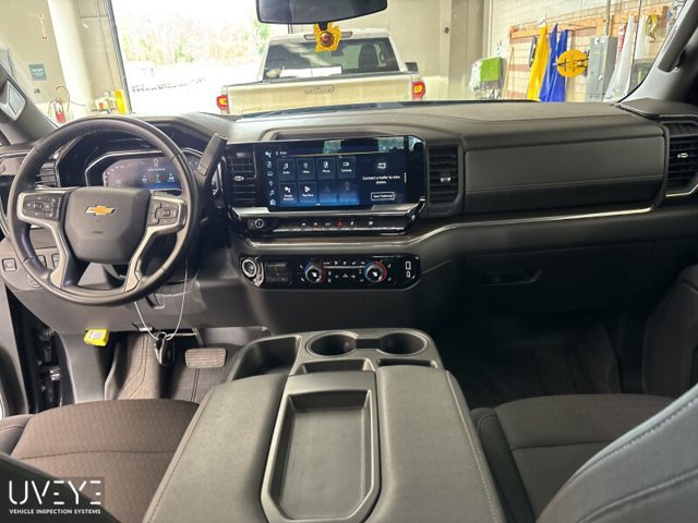 Used 2023 Chevrolet Silverado 1500 LT w/ All Star Edition Plus AWD/4WD image 4