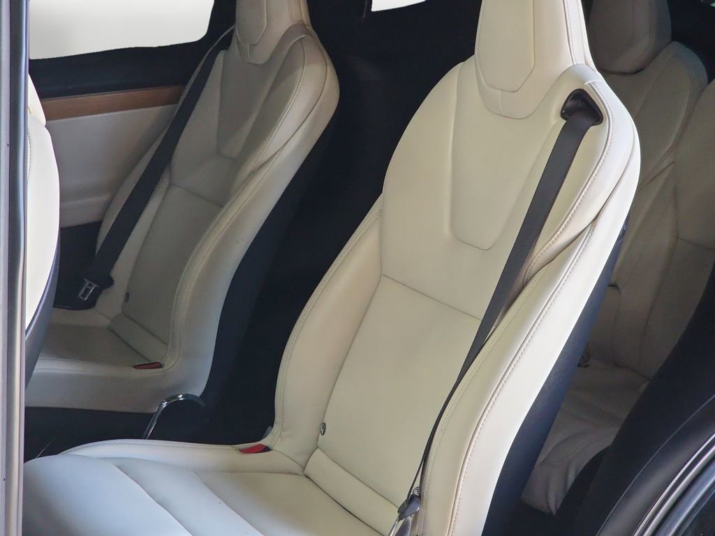 Used 2020 Tesla Model X Performance AWD/4WD image 13