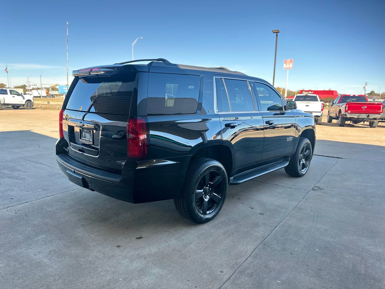 Used 2018 Chevrolet Tahoe LT w/ Texas Edition Package video 2