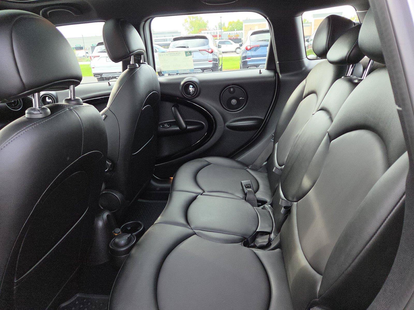Used 2016 MINI Cooper Countryman FWD image 21