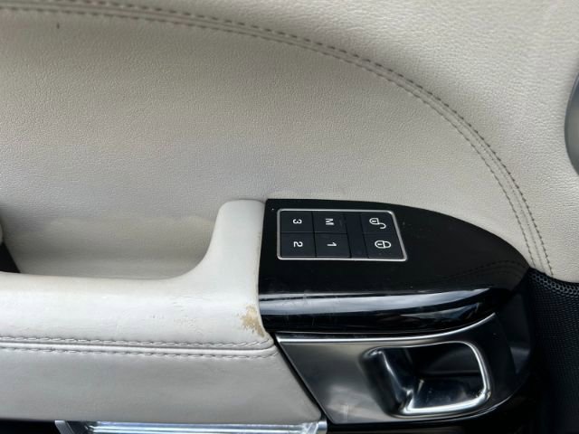 Used 2016 Land Rover Range Rover Long Wheelbase Supercharged image 18