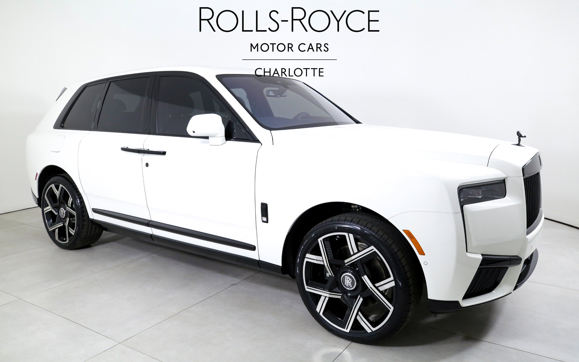 New 2026 Rolls-Royce Cullinan image 5