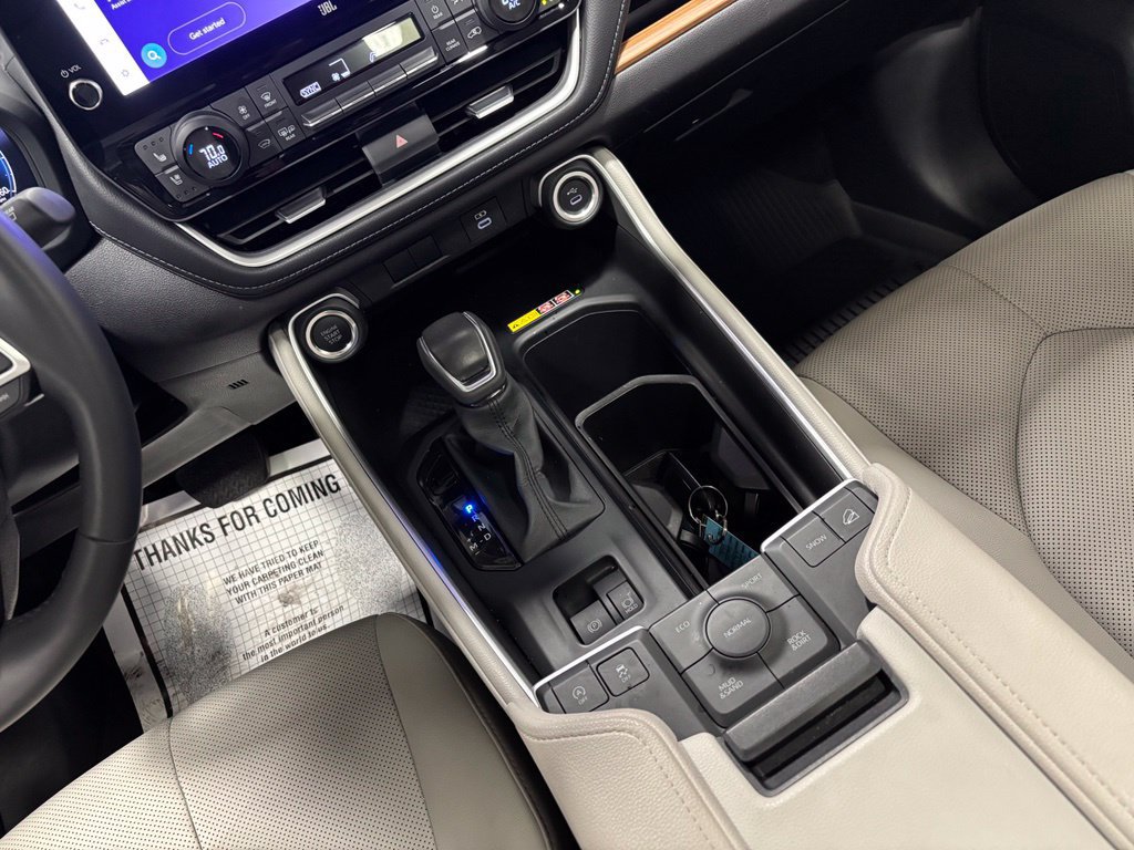 Used 2026 Toyota Grand Highlander AWD image 40