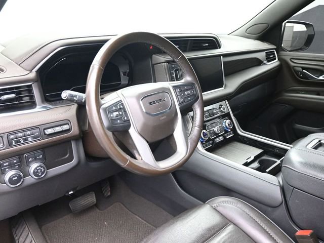 Used 2022 GMC Yukon XL Denali AWD/4WD image 12
