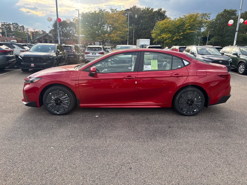 New 2026 Toyota Camry SE AWD/4WD image 4