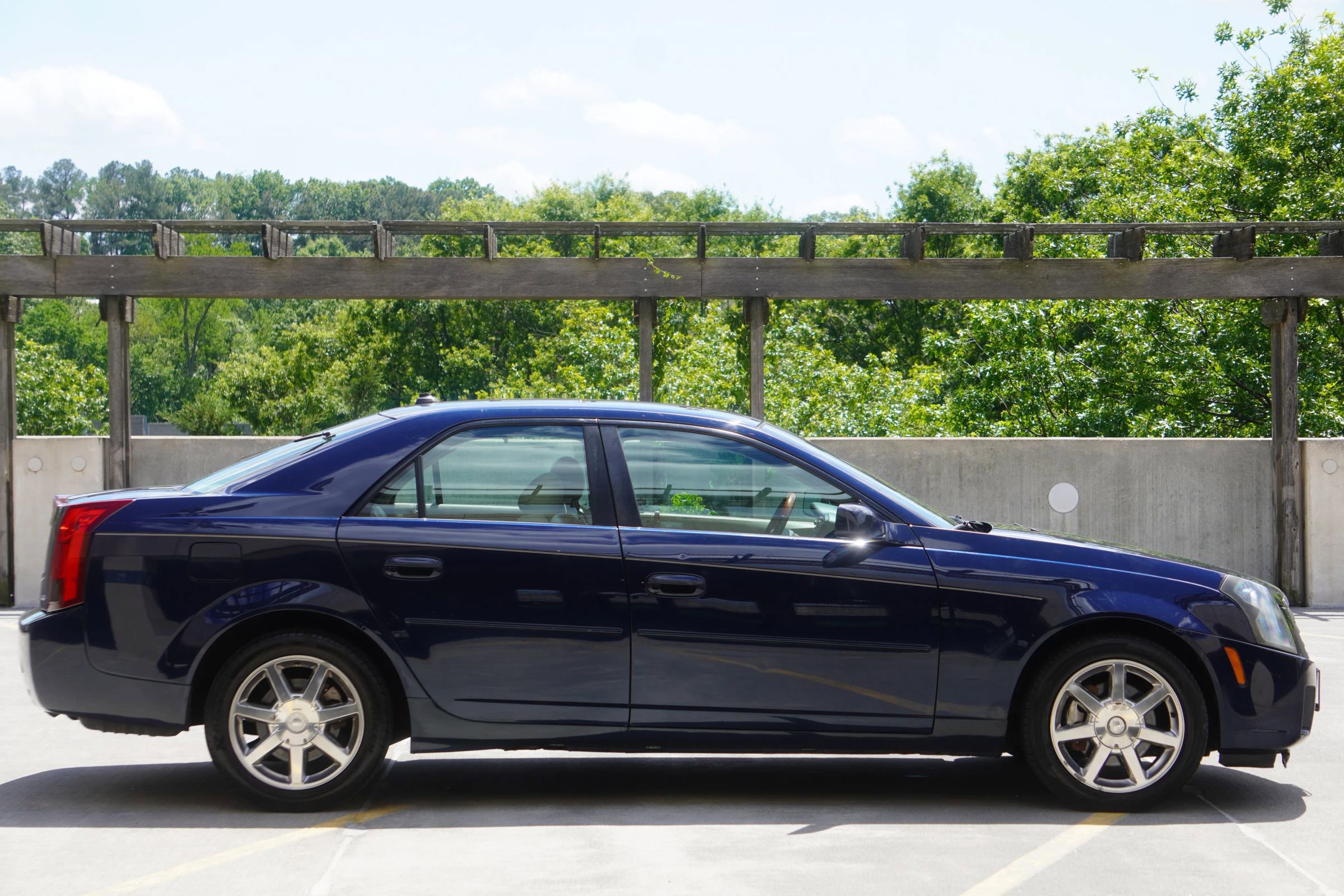Used 2004 Cadillac CTS 3.6 w/ Preferred Equipment Group RWD image 15
