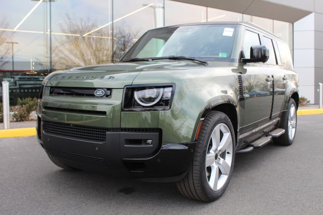 New 2026 Land Rover Defender 130 X-Dynamic SE