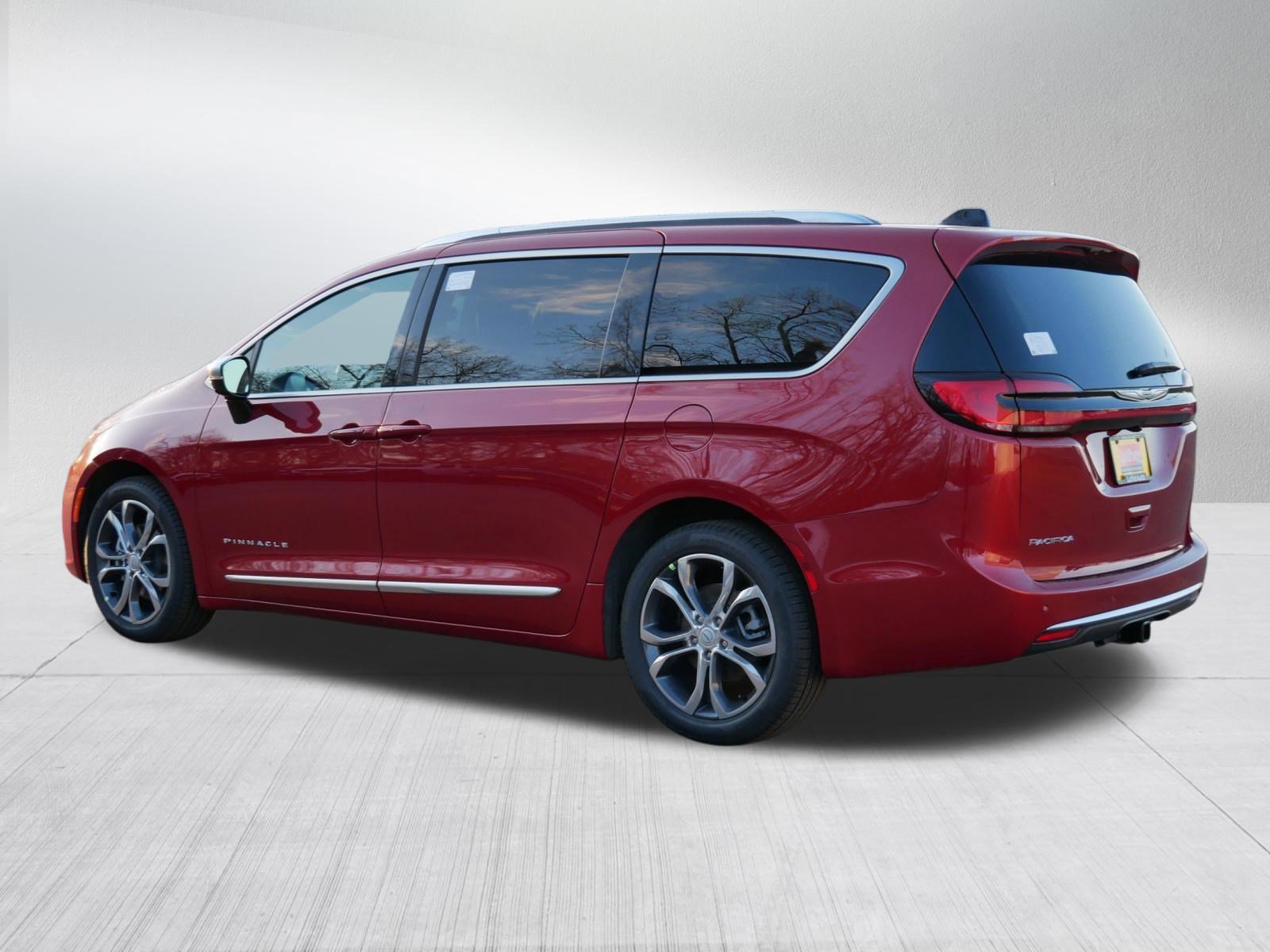 New 2026 Chrysler Pacifica Pinnacle image 10