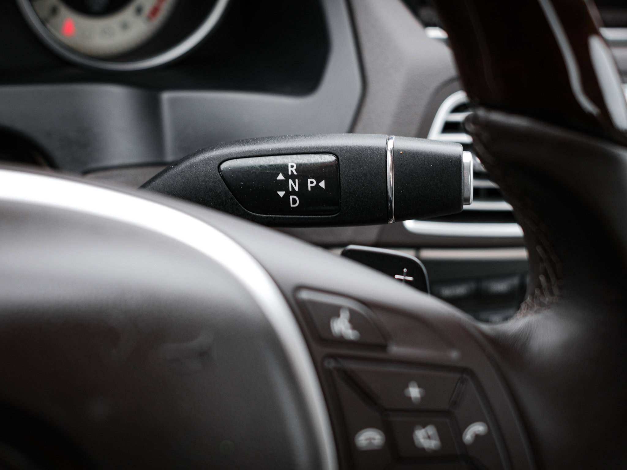 Used 2014 Mercedes-Benz E 550 Coupe image 27