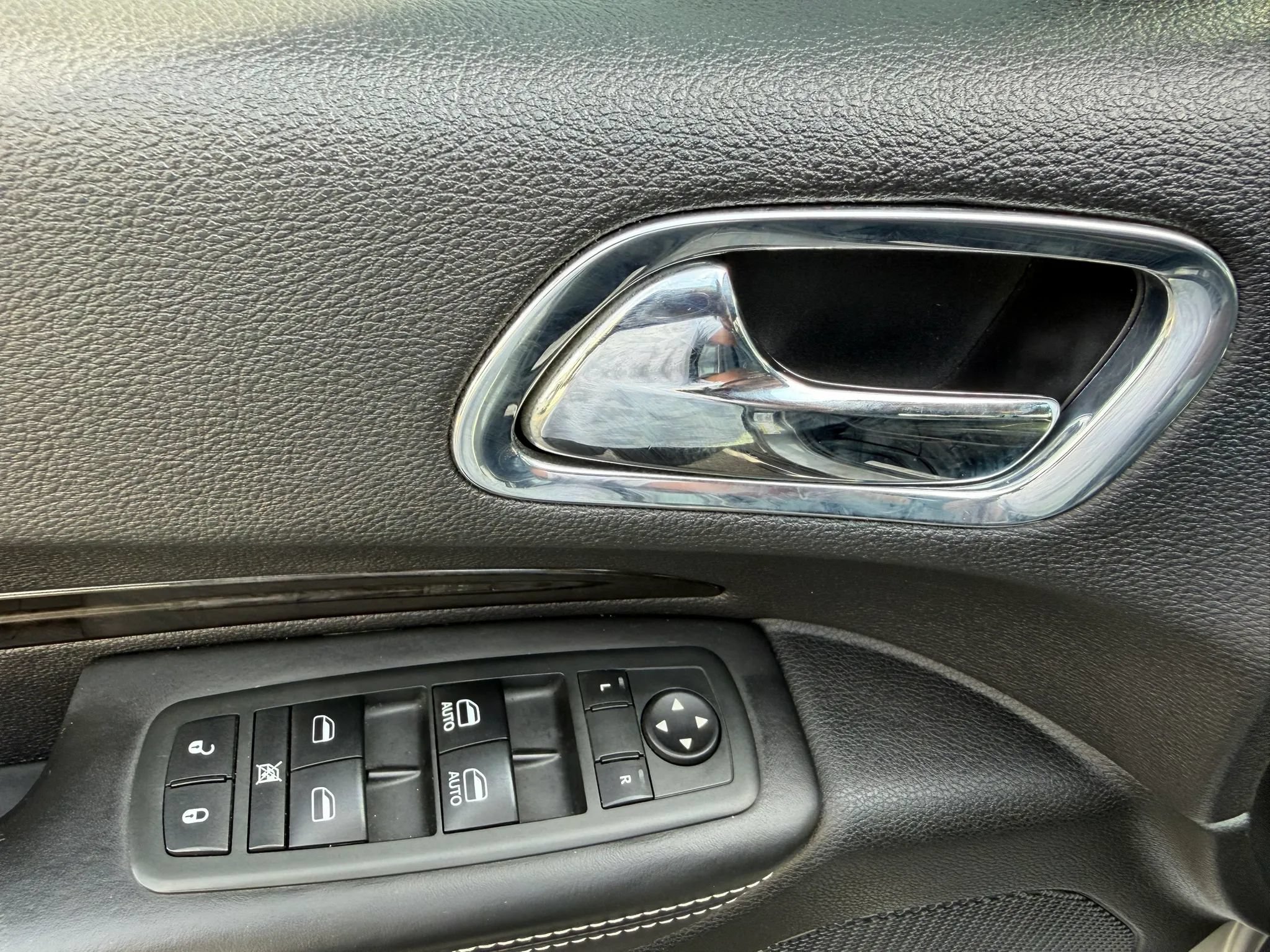 Used 2012 Dodge Durango Citadel w/ Trailer Tow Group IV AWD/4WD image 13
