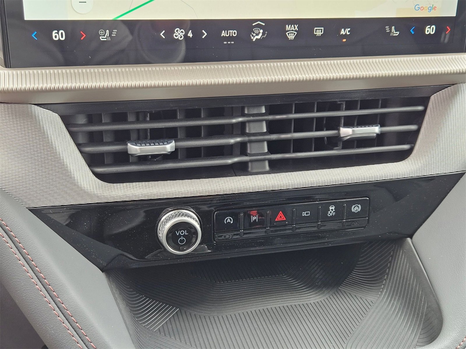 New 2025 Ford Explorer Active w/ Active Comfort Package image 19