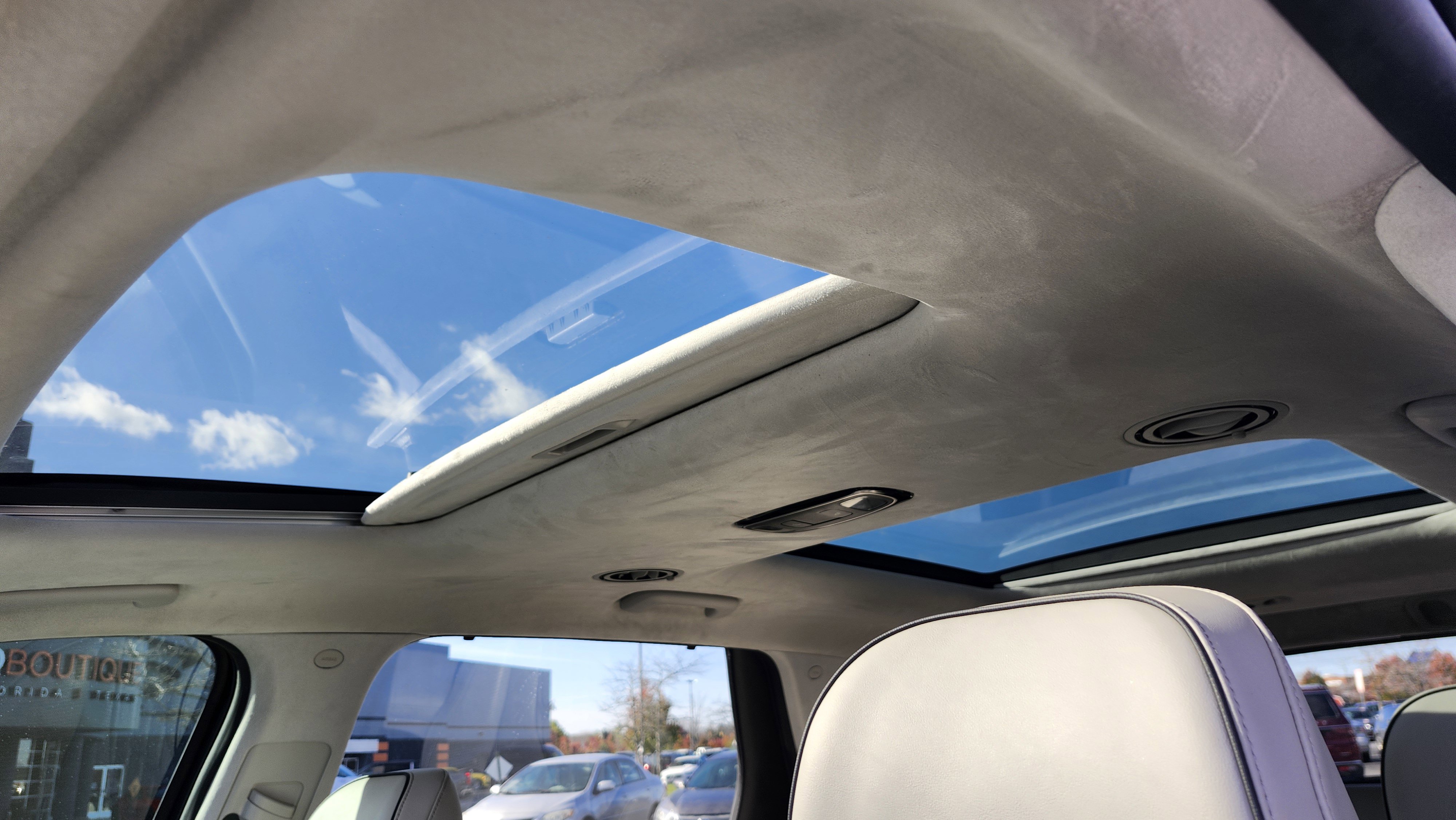 Used 2022 Hyundai Palisade Calligraphy image 4