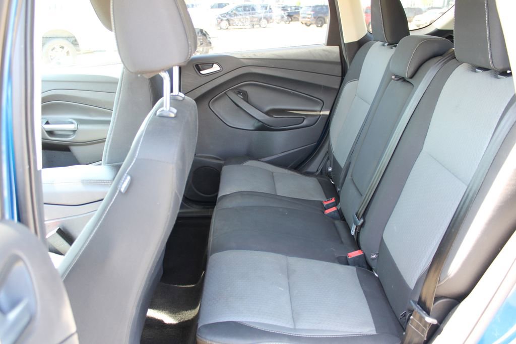 Used 2017 Ford Escape SE image 7