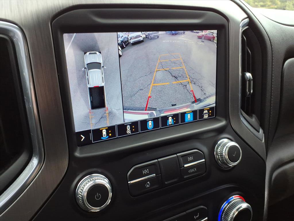 Used 2022 GMC Sierra 3500 Denali w/ Denali Black Diamond Edition image 23