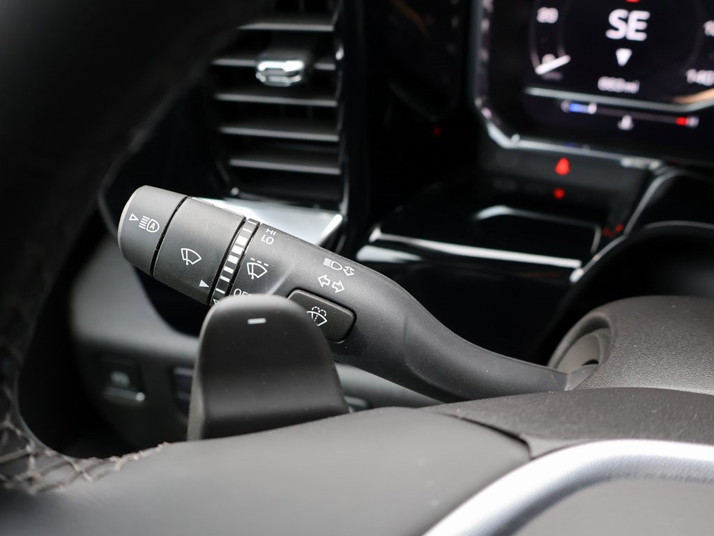 New 2025 GMC Sierra 1500 Elevation w/ Elevation Premium Package image 18